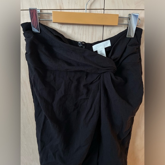 Black Twist Knot Skirt With Slit - Picture 2 of 5